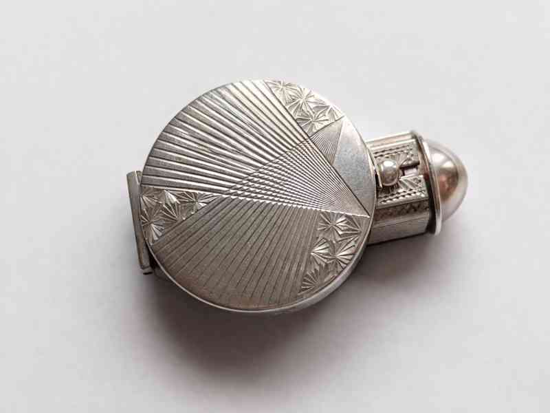 Starožitná stříbrná rtěnka 900/1000 se zrcátkem - foto 2