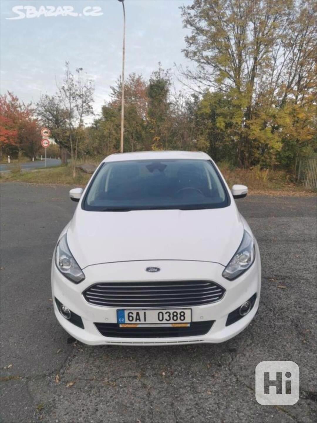 Ford S-MAX 2,0   TITANIUM 132 kW 4x4, tažné - foto 1