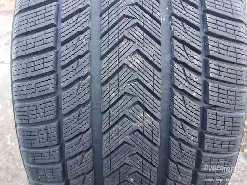 Prodám zimní pneu 325/30 R21 - bazar - Hyperinzerce.cz