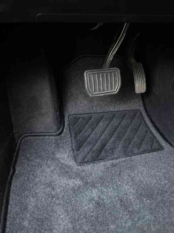 Tesla Model 3 Tesla Model 3 - foto 6