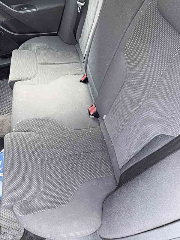 Volkswagen Passat 2006 2.0 TDI 103KW ,po velkém servise - foto 17