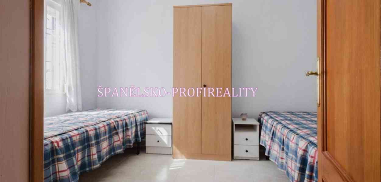 Španělsko, Torrevieja  - foto 13