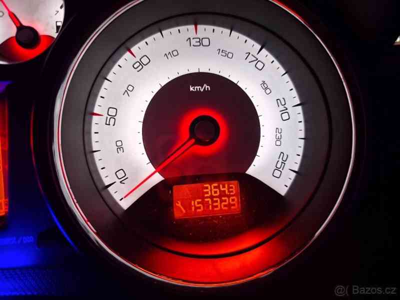 Peugeot 308 1,6   308 cc - foto 3
