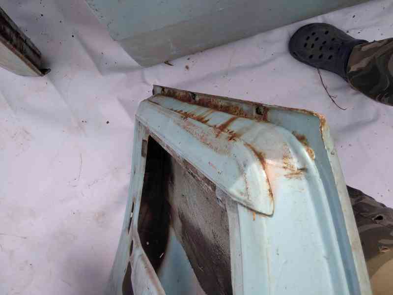 Plechařina Škoda 100 - foto 4