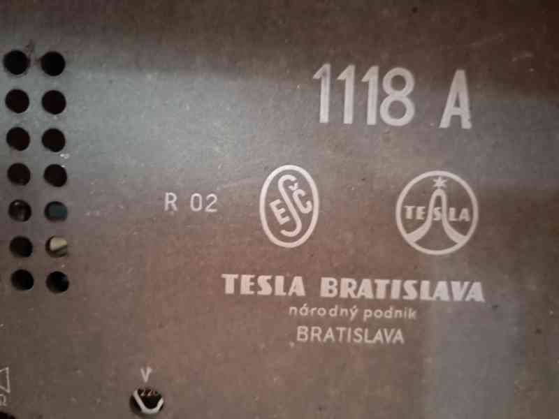 Prodám velmi zachovalé gramorádio TESLA (cca.60 leta 20stol) - foto 10