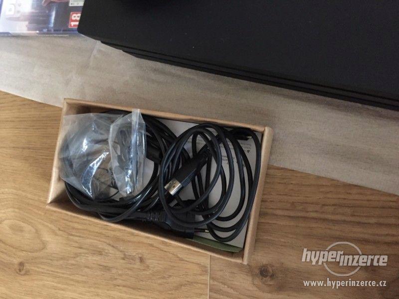 PlayStation 4 Pro 1TB - foto 4