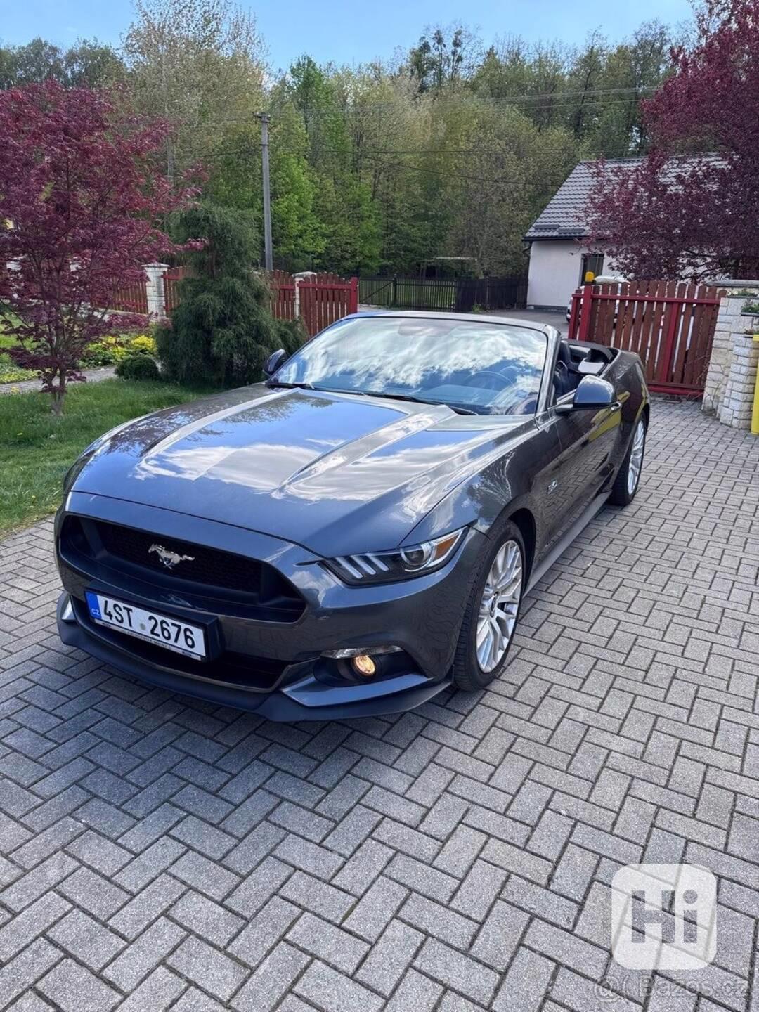 Ford Mustang 5,0   Convertible GT - foto 1