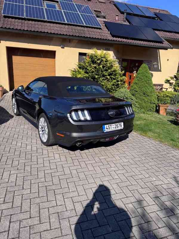 Ford Mustang 5,0 Convertible GT - foto 2