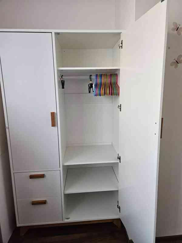 Šatní skříň Milan (Möbelix)  - foto 4