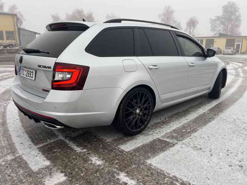 Octavia vRS - foto 3