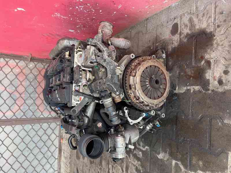 Motor 2,2i 3FZ 116KW Peugeot 807 Citroen C8 Záruka - foto 3