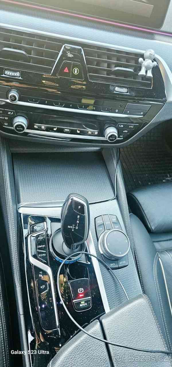 BMW Řada 5 3,0   530D xdrive touring - foto 13