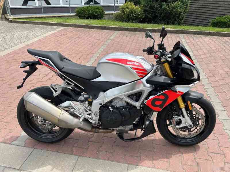 Aprilia Tuono V4 1100 RR 2018 - foto 2