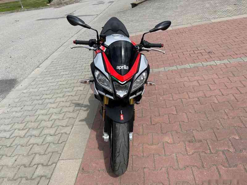 Aprilia Tuono V4 1100 RR 2018 - foto 8