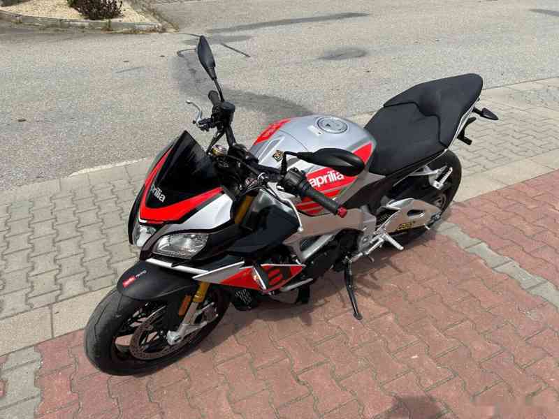 Aprilia Tuono V4 1100 RR 2018 - foto 7