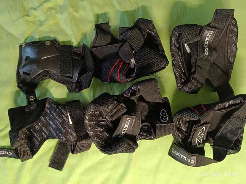 Prodám PÁNSKÉ KOLEČKOVÉ BRUSLE, INLINE,vel. 45, XFACT - foto 8