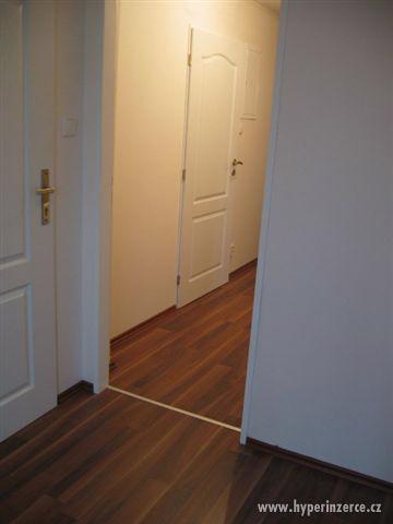 Pronájem lux.atyp. 3+1, 110m2, Podzimní,JB1008AC - foto 11