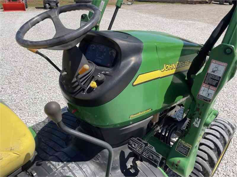 Traktor JOHN DEERE 3320 - foto 6