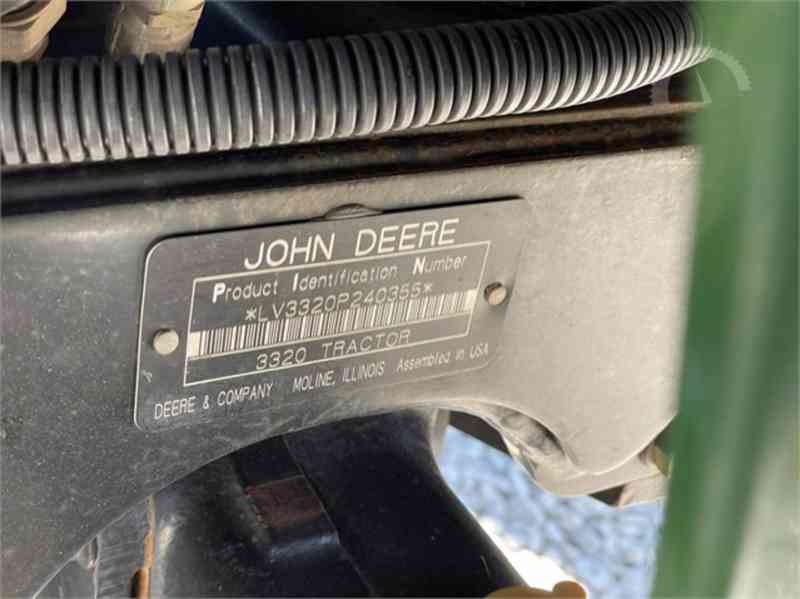 Traktor JOHN DEERE 3320 - foto 11