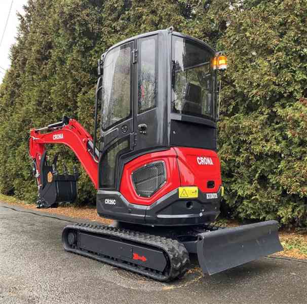 Bagr CR26C s vyhřívanou kabinou, Kubota motor - foto 2