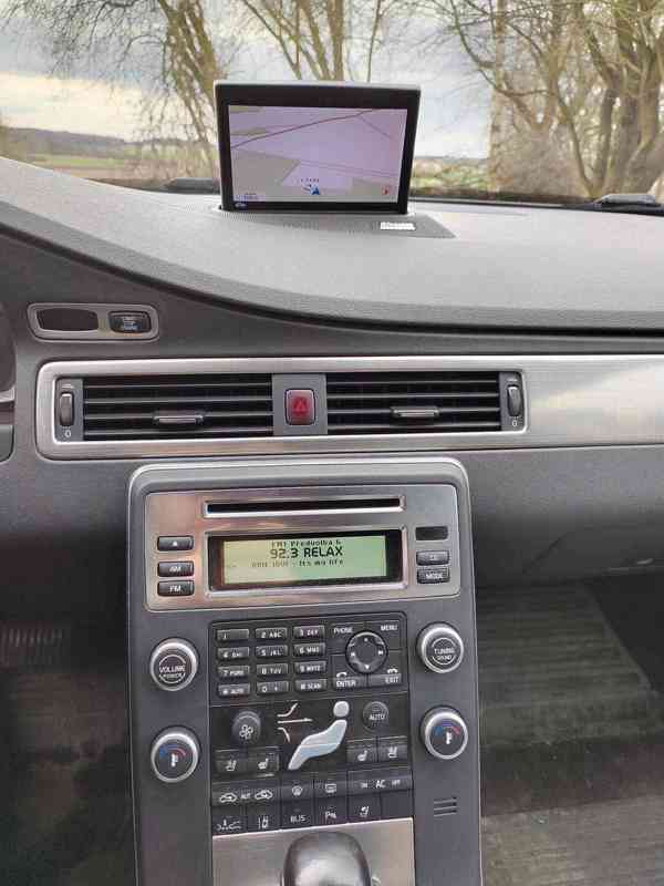 Volvo - foto 9