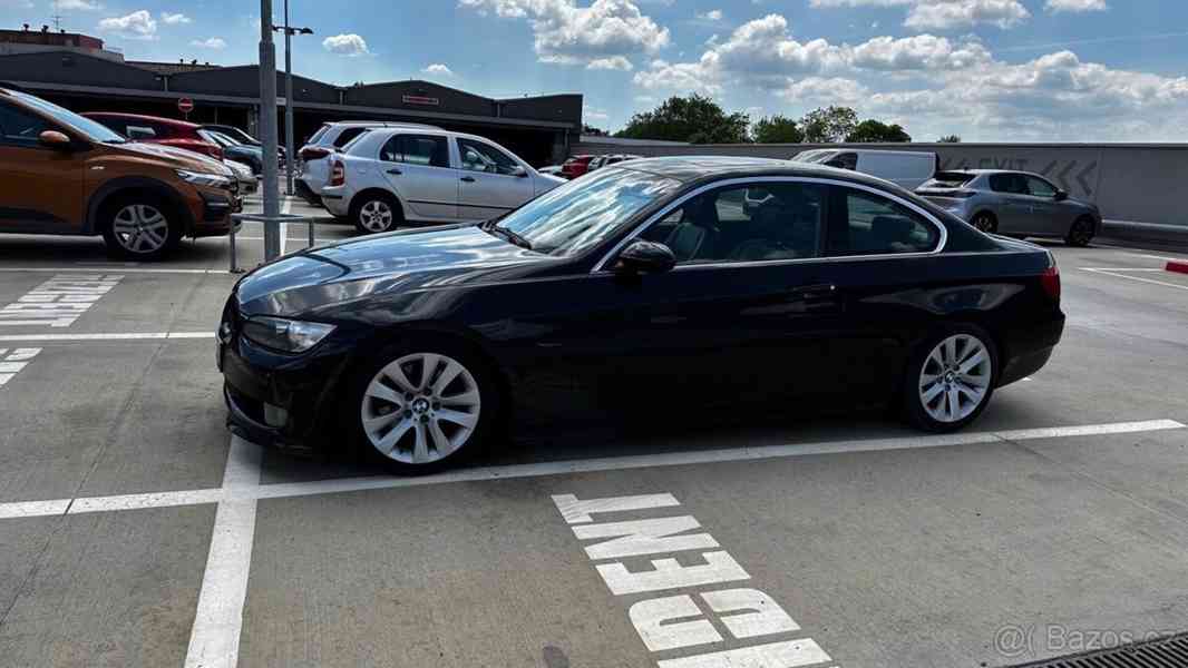 BMW Řada 3 2,5   E92 325i Sport Packet 2007 - foto 10