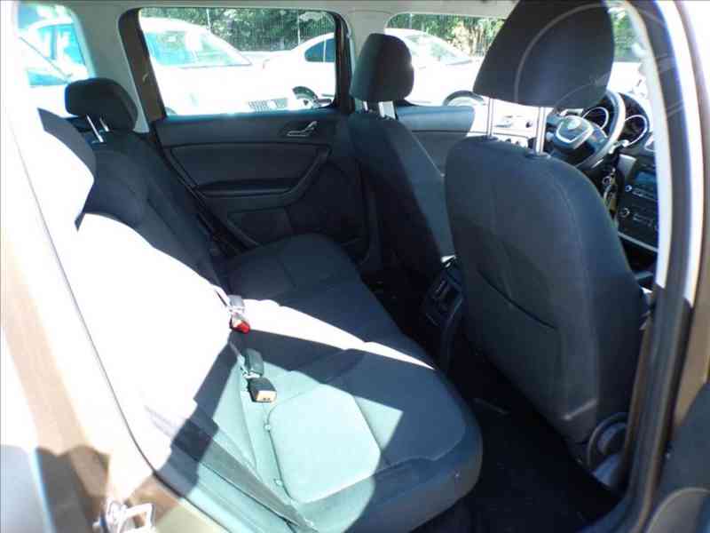 Škoda Yeti 2,0 TDI - foto 10