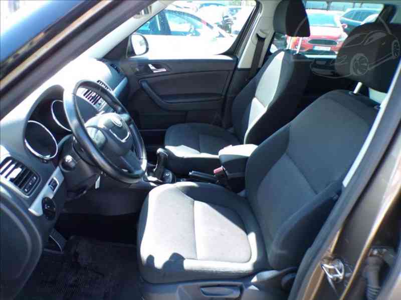 Škoda Yeti 2,0 TDI - foto 7