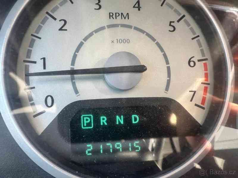 Chrysler Town & Country 3,8   V6 148Kw BENZIN+LPG - foto 18