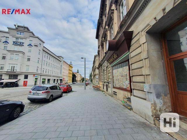 Pronájem obchodních prostor 152m2, Olomouc 1. máje - foto 12
