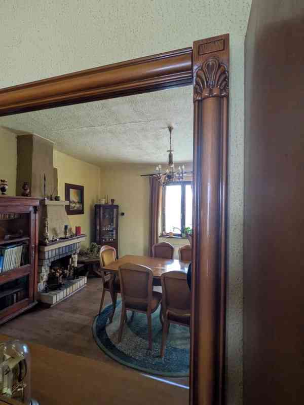 Krásná designová komoda se zrcadlem - foto 10