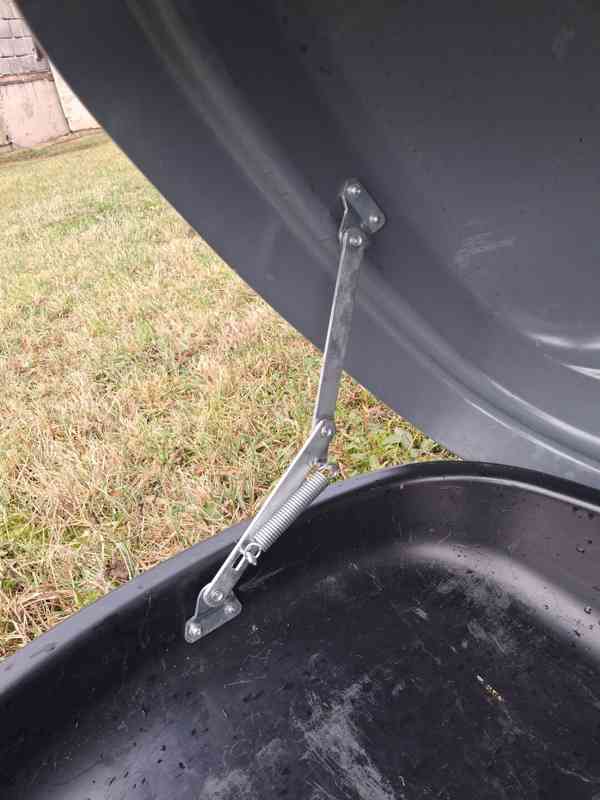 Střešní box Hakr Relax 330 - foto 5