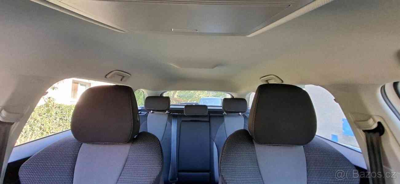 Škoda Octavia 2,0   IV TDI - foto 6