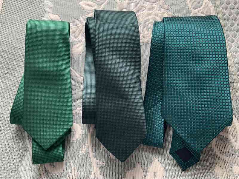 Pánská kravata, ruzné zelené - foto 1