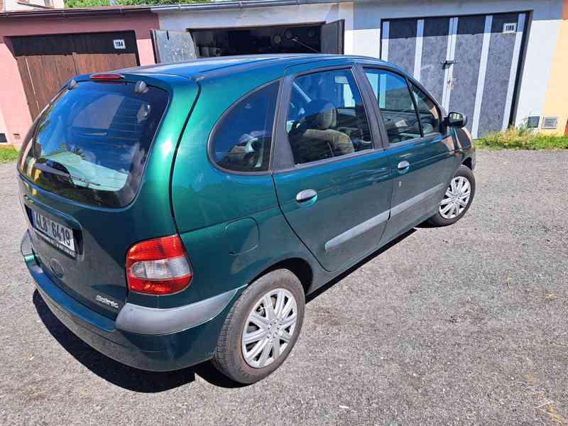 Renault Scénic 1,6     benzín - foto 5