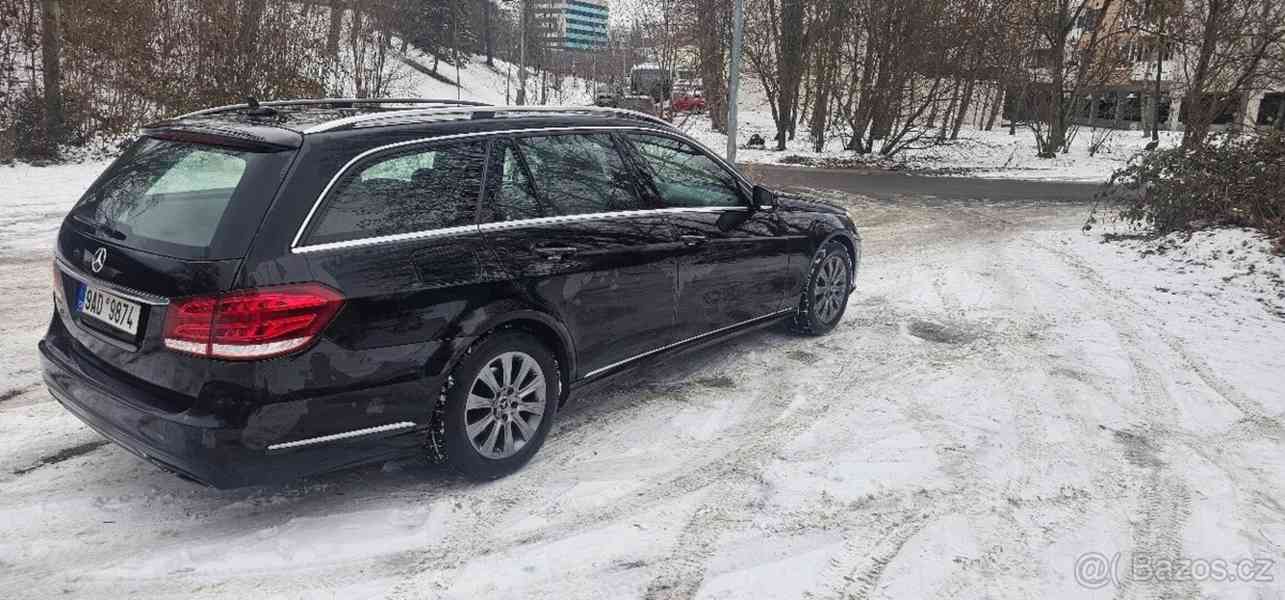 Mercedes-Benz Třídy E 200 CDI - foto 5