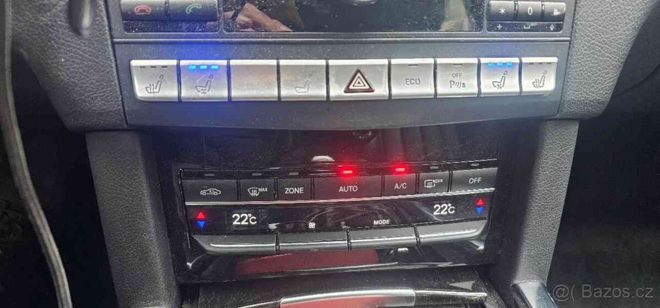 Mercedes-Benz Třídy E 200 CDI - foto 12