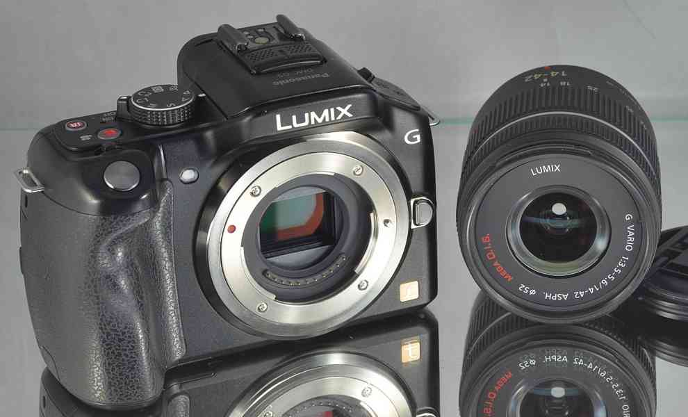 Panasonic Lumix DMC-G5+G VARIO 14-42mm  2400 Exp - foto 4