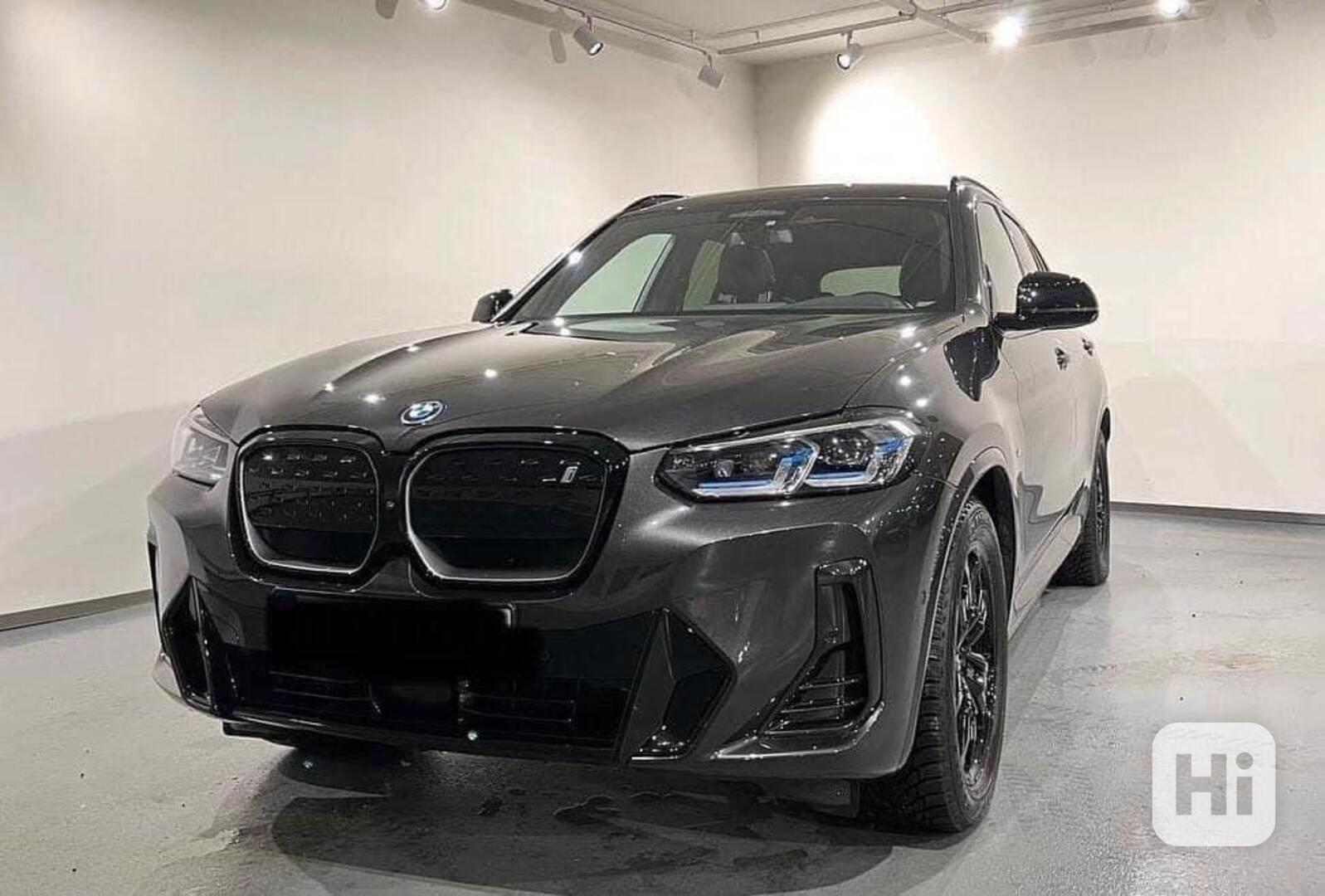 BMW iX3  - foto 1