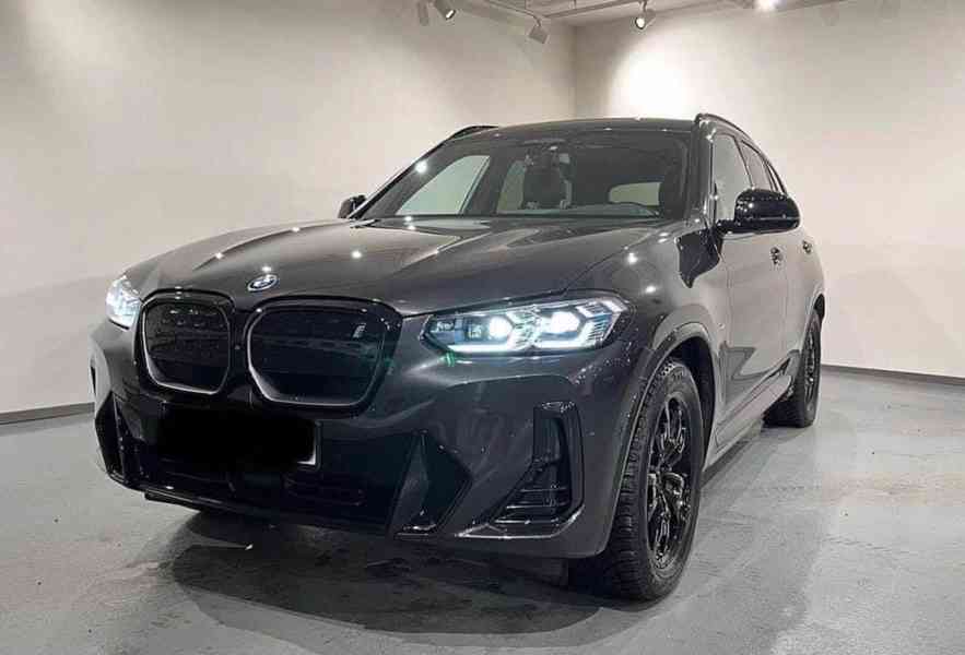 BMW iX3  - foto 10