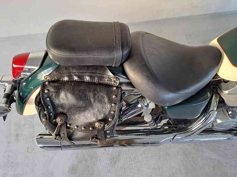 Honda VT 750 Shadow - foto 10