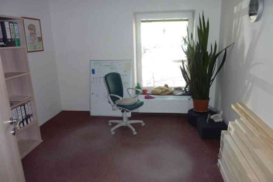 Nájem haly Brno 203m2 - foto 7