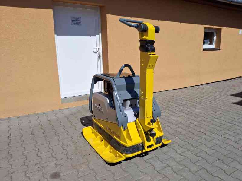 Vibrační deska Wacker neuson Dpu 6555He 65kN - foto 11
