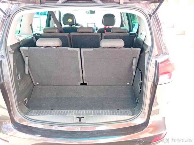 Opel Zafira 2,0   C Tourer ČR 2013 CDTI 96kw - foto 4