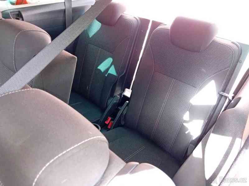 Opel Zafira 2,0   C Tourer ČR 2013 CDTI 96kw - foto 14