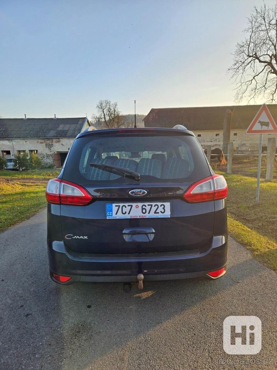 Ford Grand C-MAX 1,6   Titanium - 7 míst - foto 1