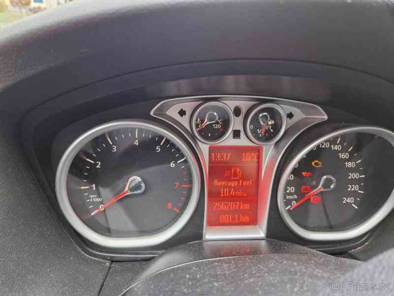 Ford Grand C-MAX 1,6   Titanium - 7 míst - foto 4