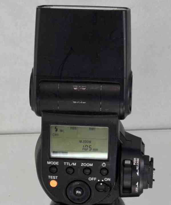 SONY HVL-F43M *blesk*směrné číslo:: 43*ADI, TTL* - foto 5