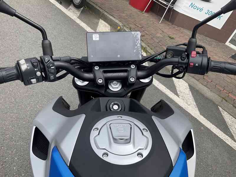 CF MOTO 300NK - foto 4