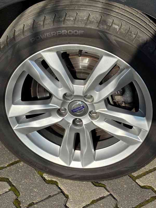 Volvo V60 2,0   D4 Summum - foto 5